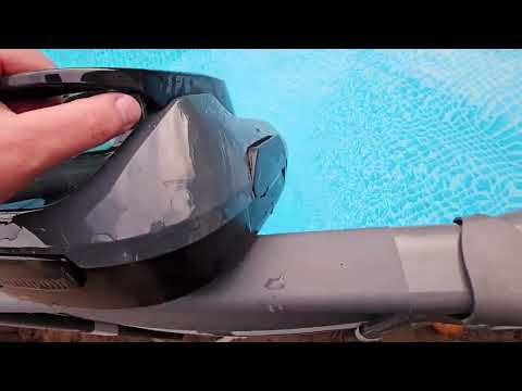Aiper Scuba SE review: Aiper Scuba SE Robotic Pool Vacuum shown during my hands-on review