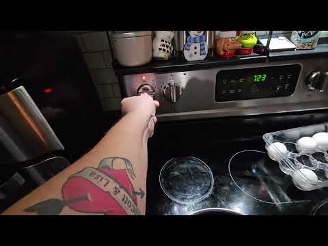 HexClad 10-inch pan: HexClad 10-Inch Hybrid Frying Pan shown during my hands-on review